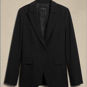 Banana Republic Sculpted Suit Blazer — Black — Size 10